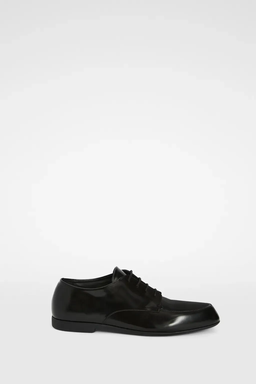 Lace-Up Shoe