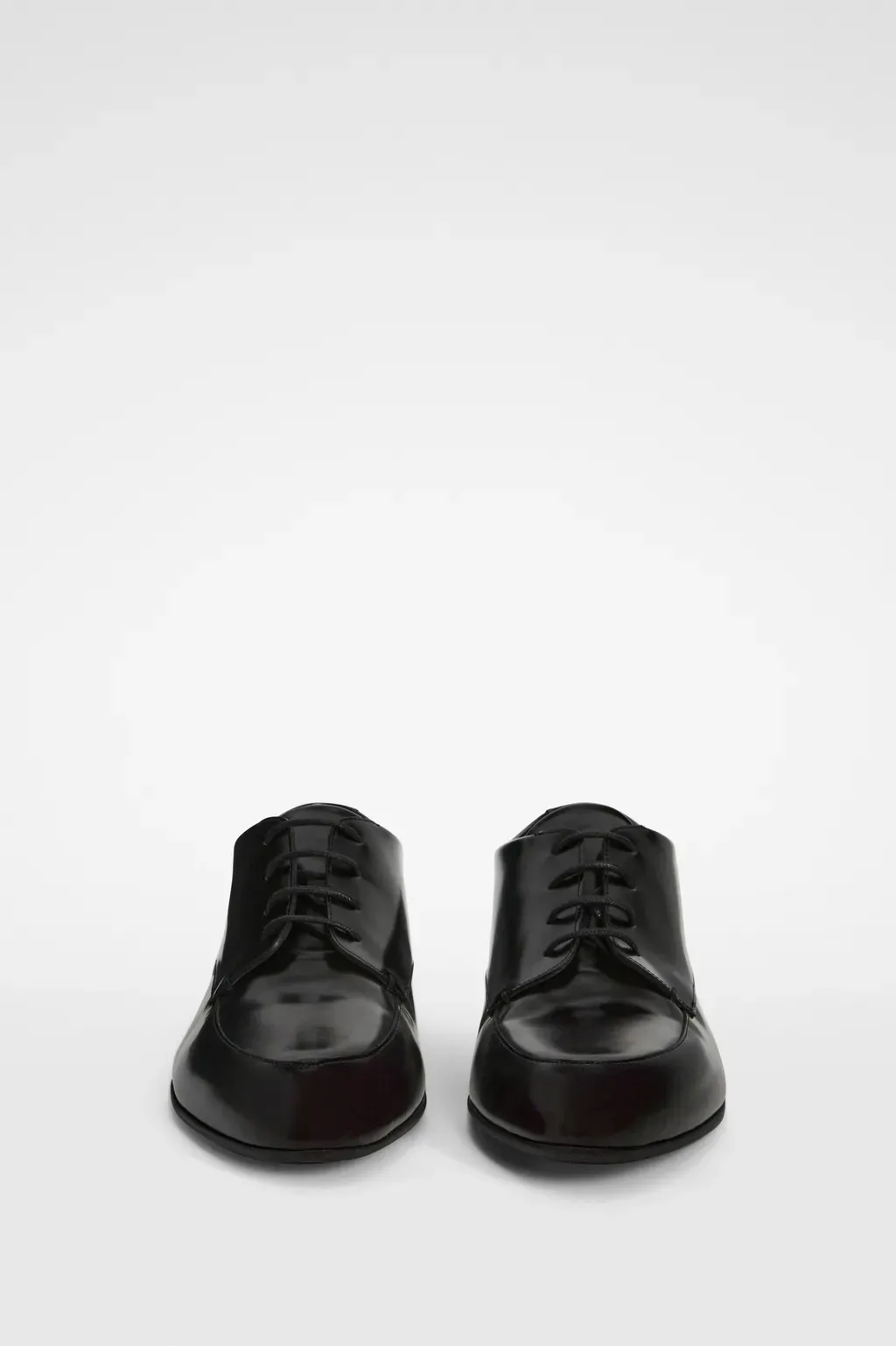 Lace-Up Shoe