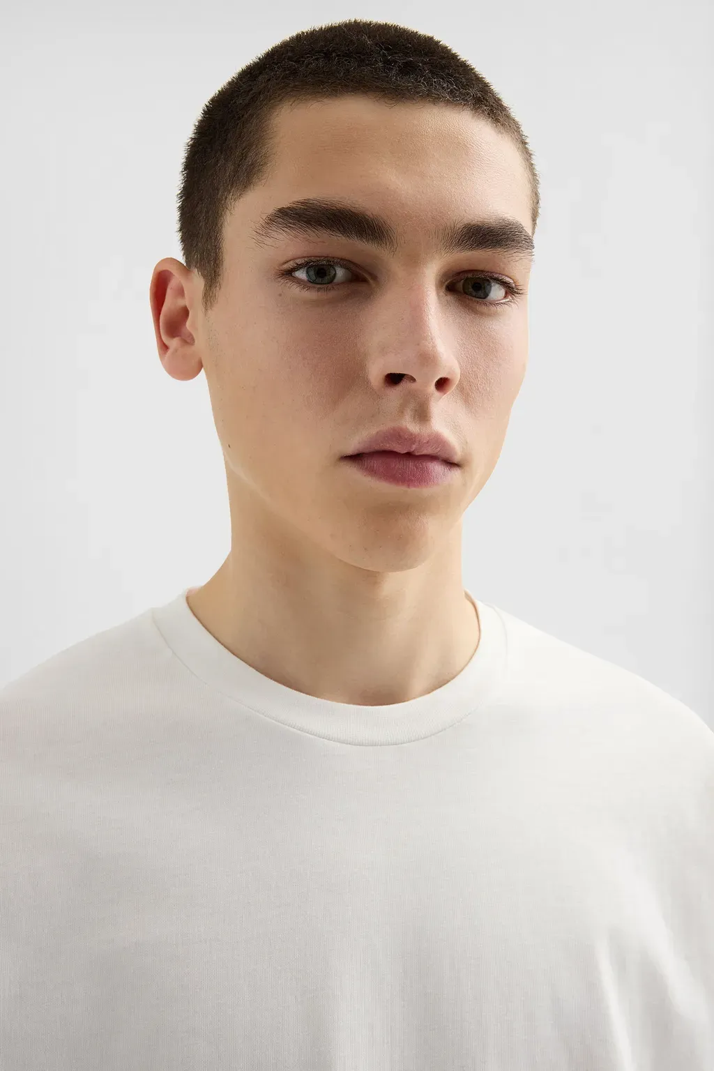 Lightweight Cotton Crew-Neck T-Shirt