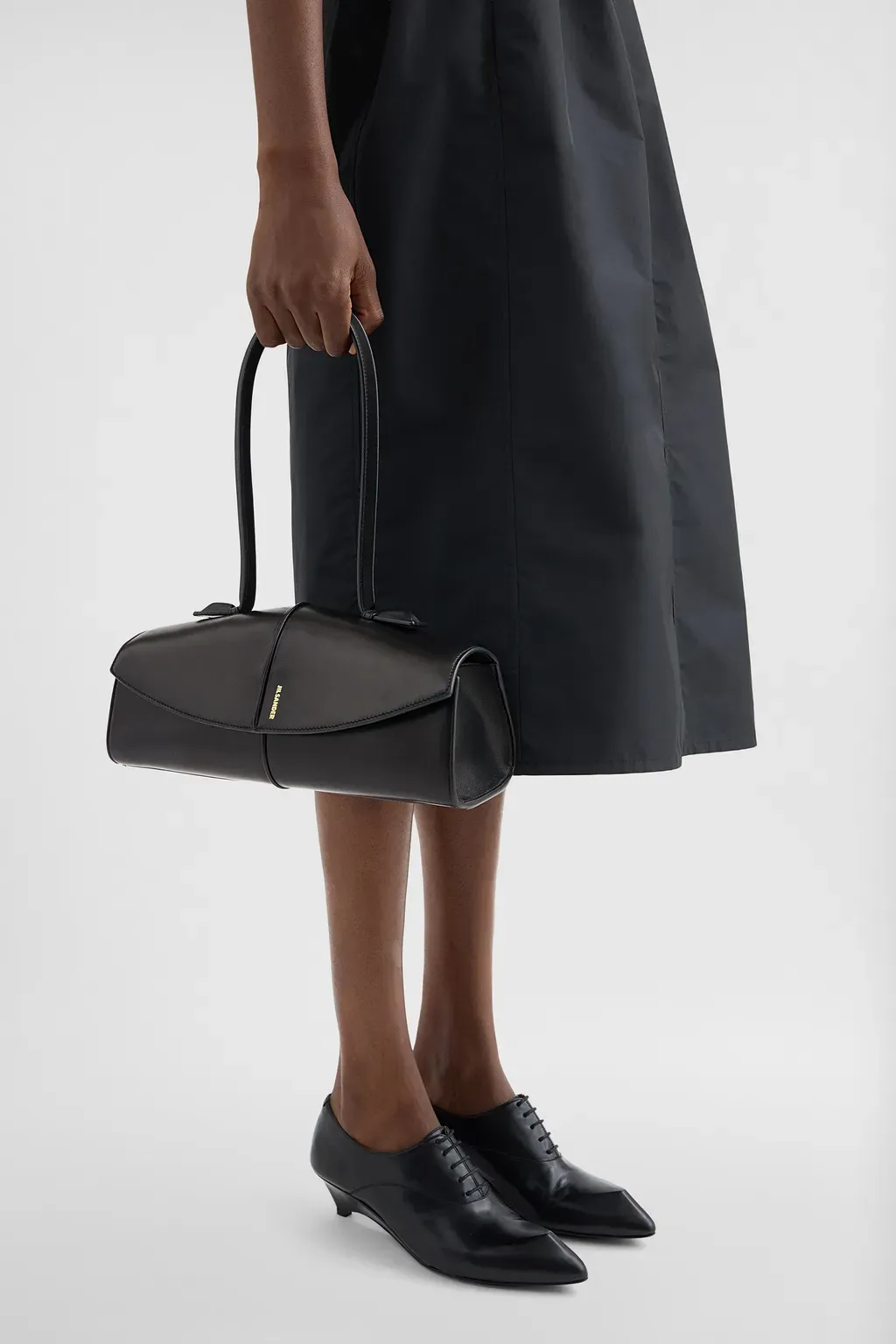 Linea Shoulder