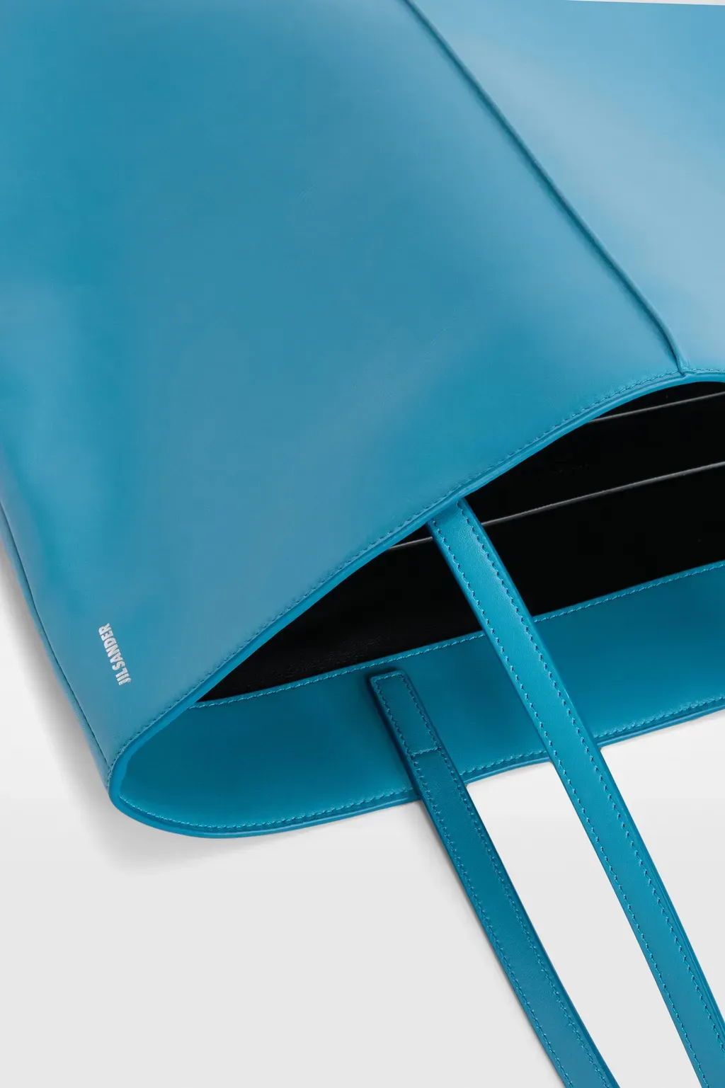 Linea Tote