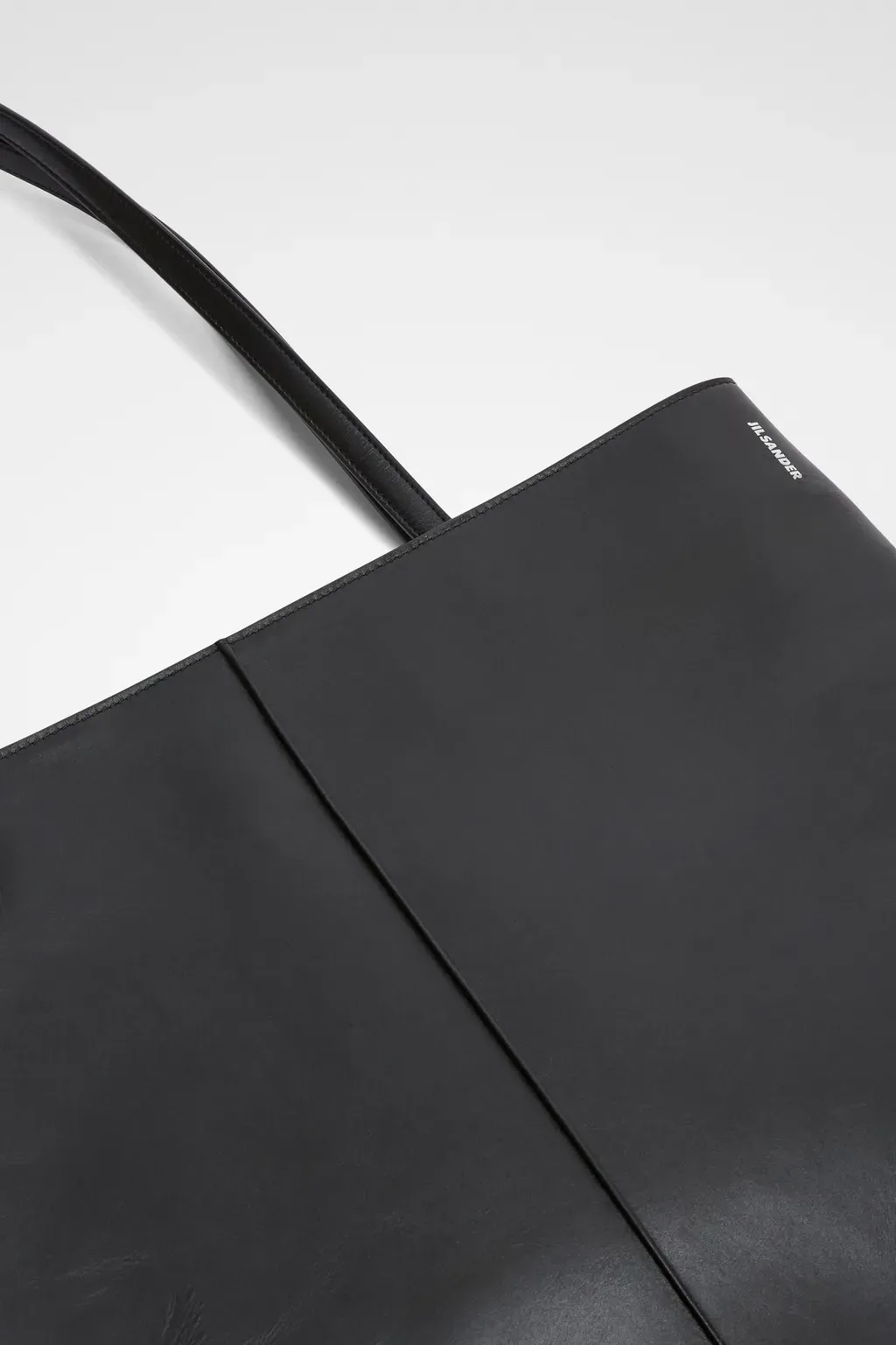 Linea Tote