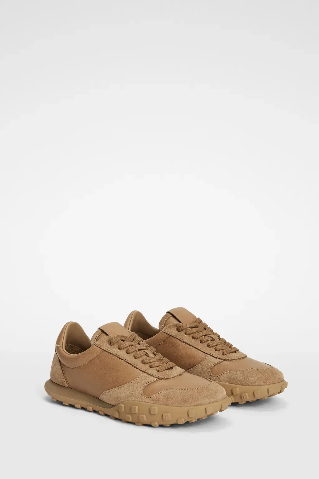Moon Sneaker
