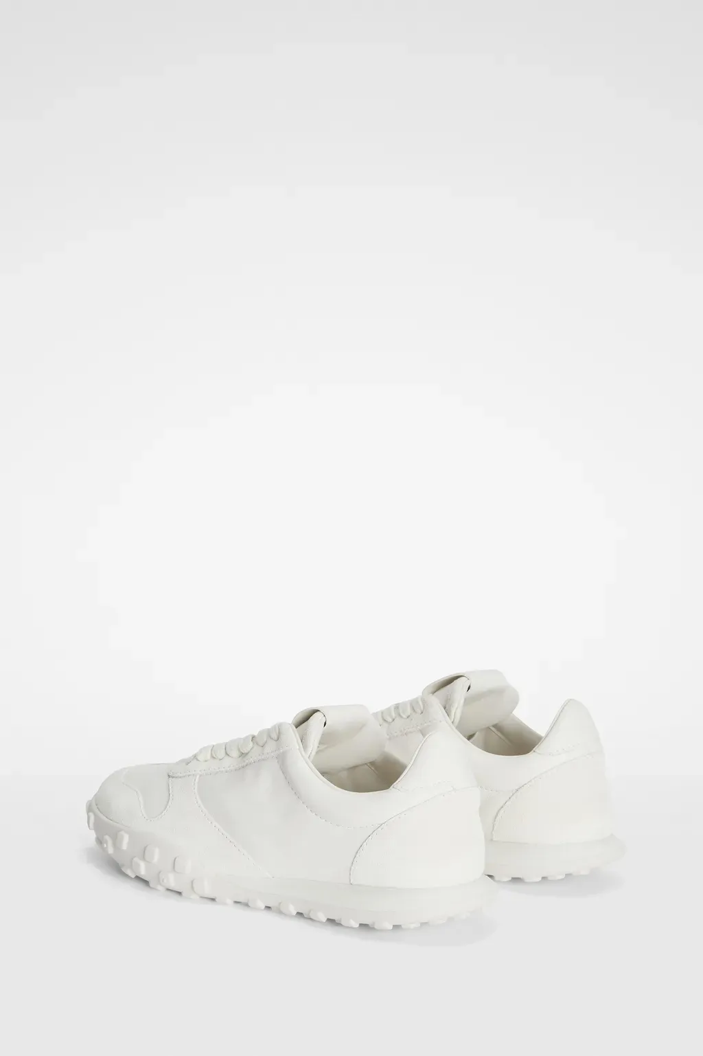 Moon Sneaker