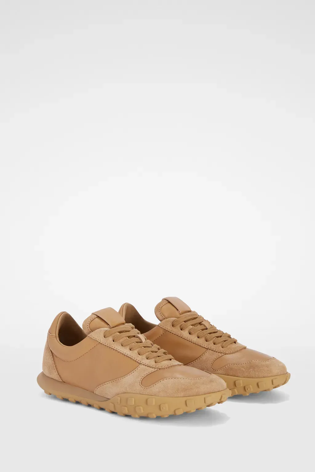 Moon Sneaker