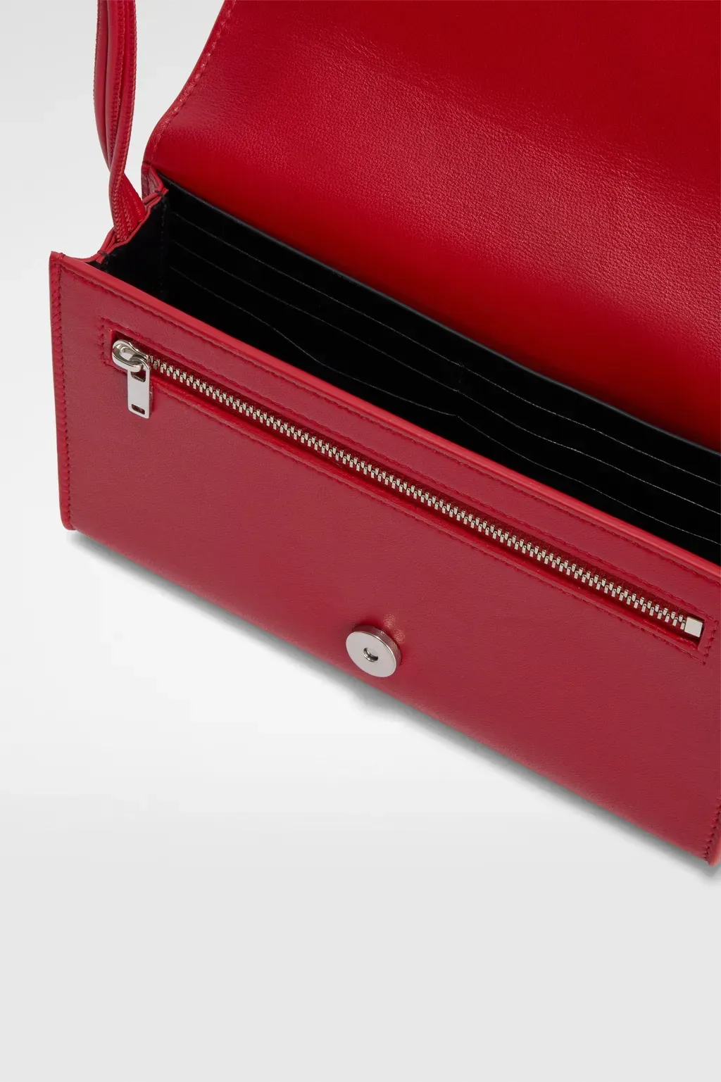 Tangle Wallet With Strap