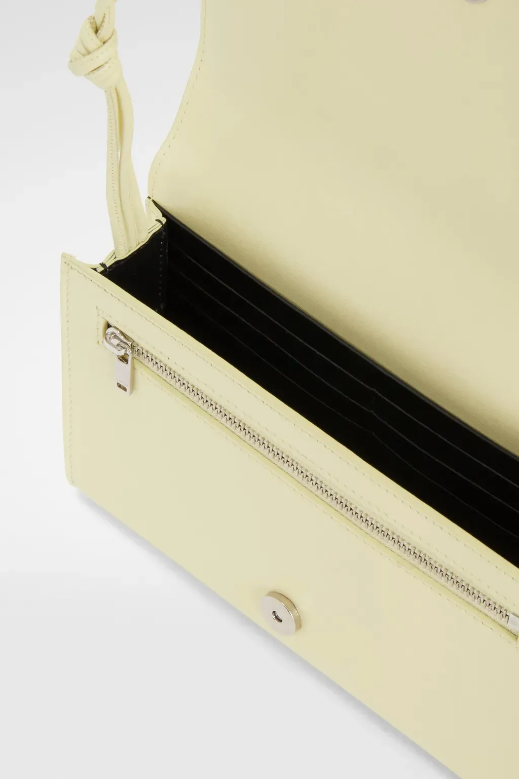Tangle Wallet With Strap
