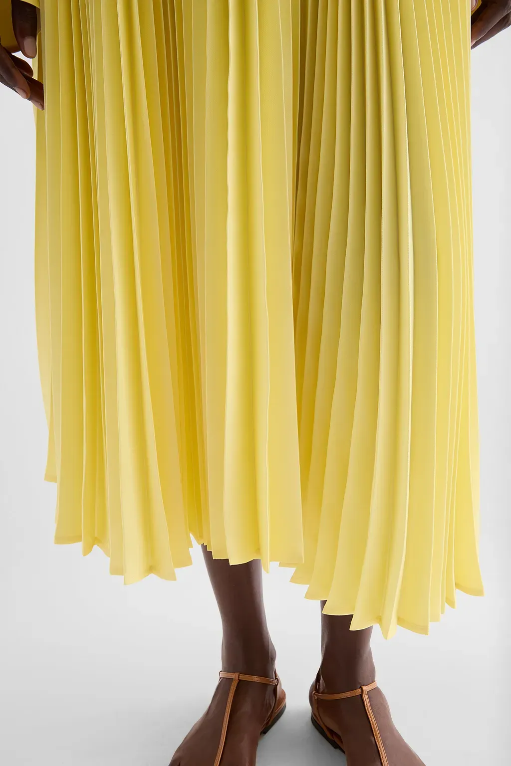 Technical Twill Pleated Skirt