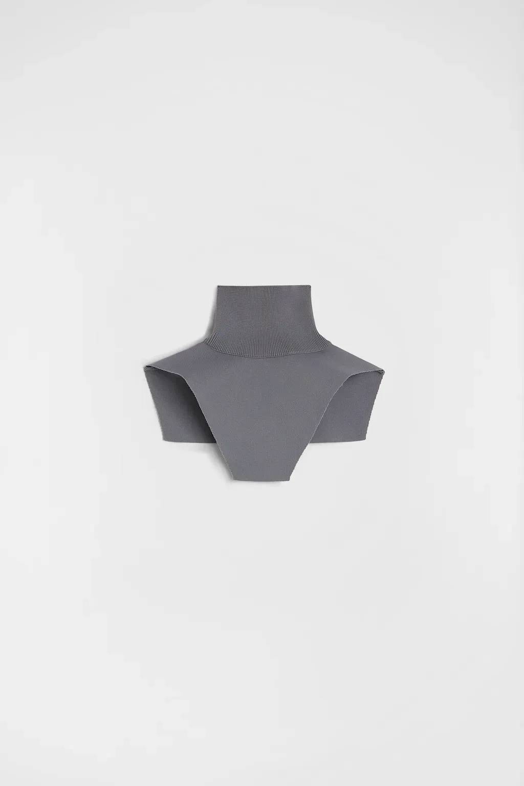 Technical High-Neck Plastron