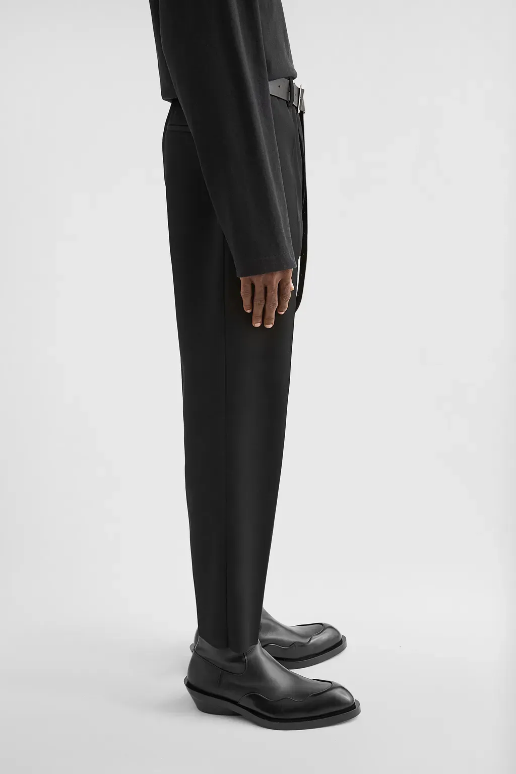Wool Gabardine Tapered Trousers