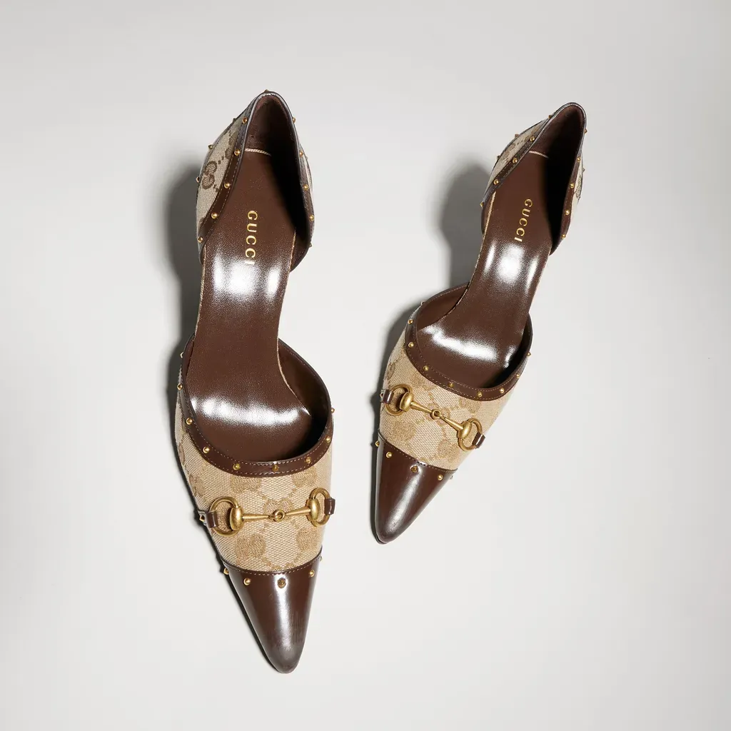 Savoy Pump