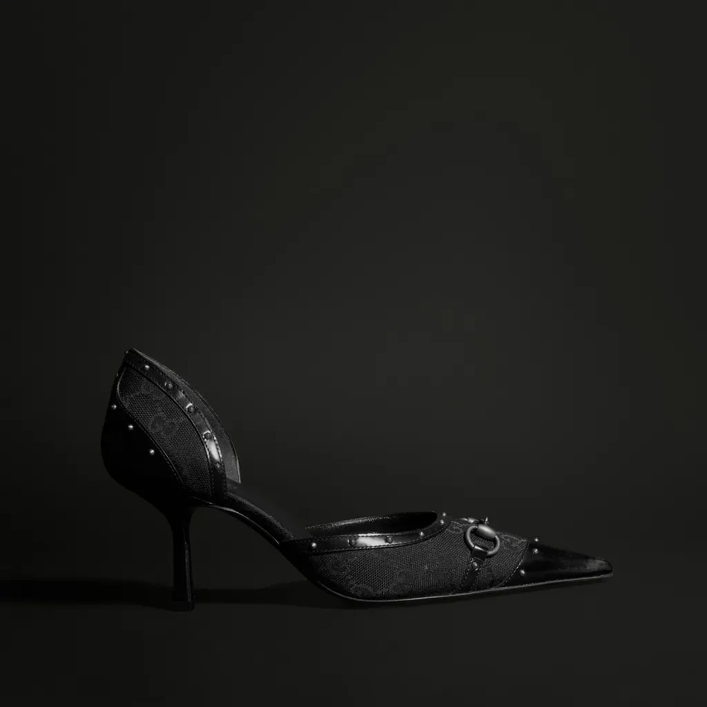 Savoy Pump