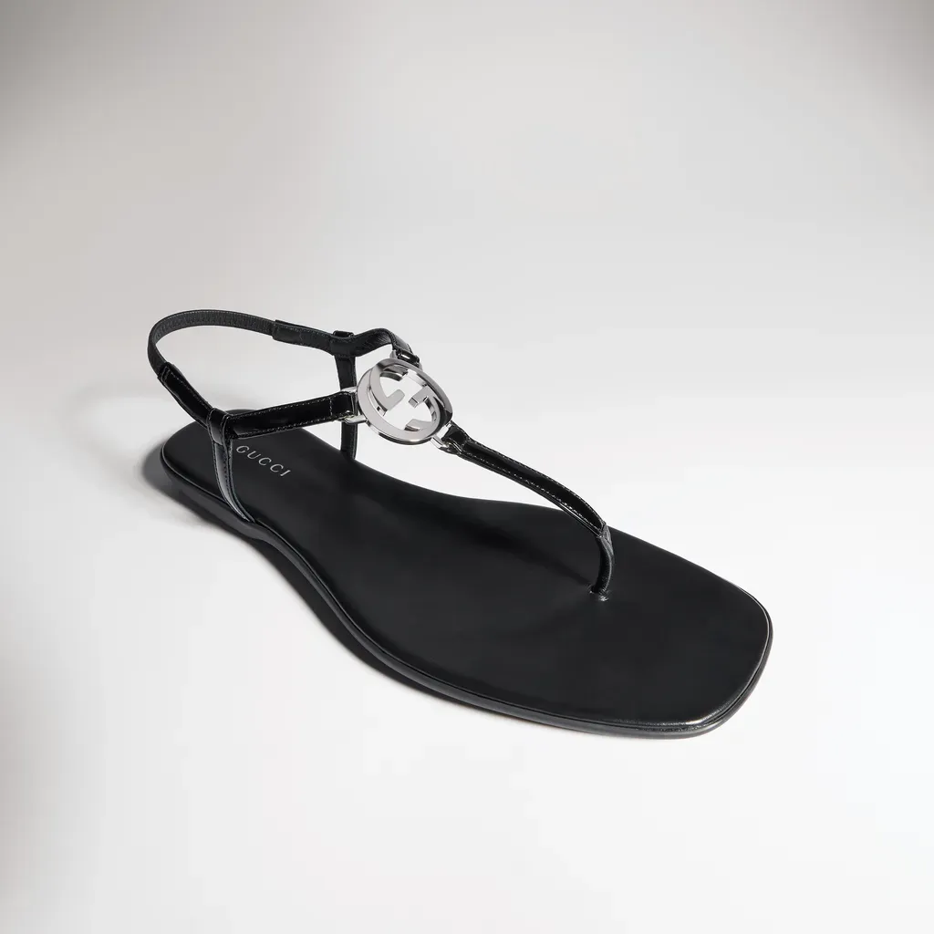Thong Sandal With Interlocking G