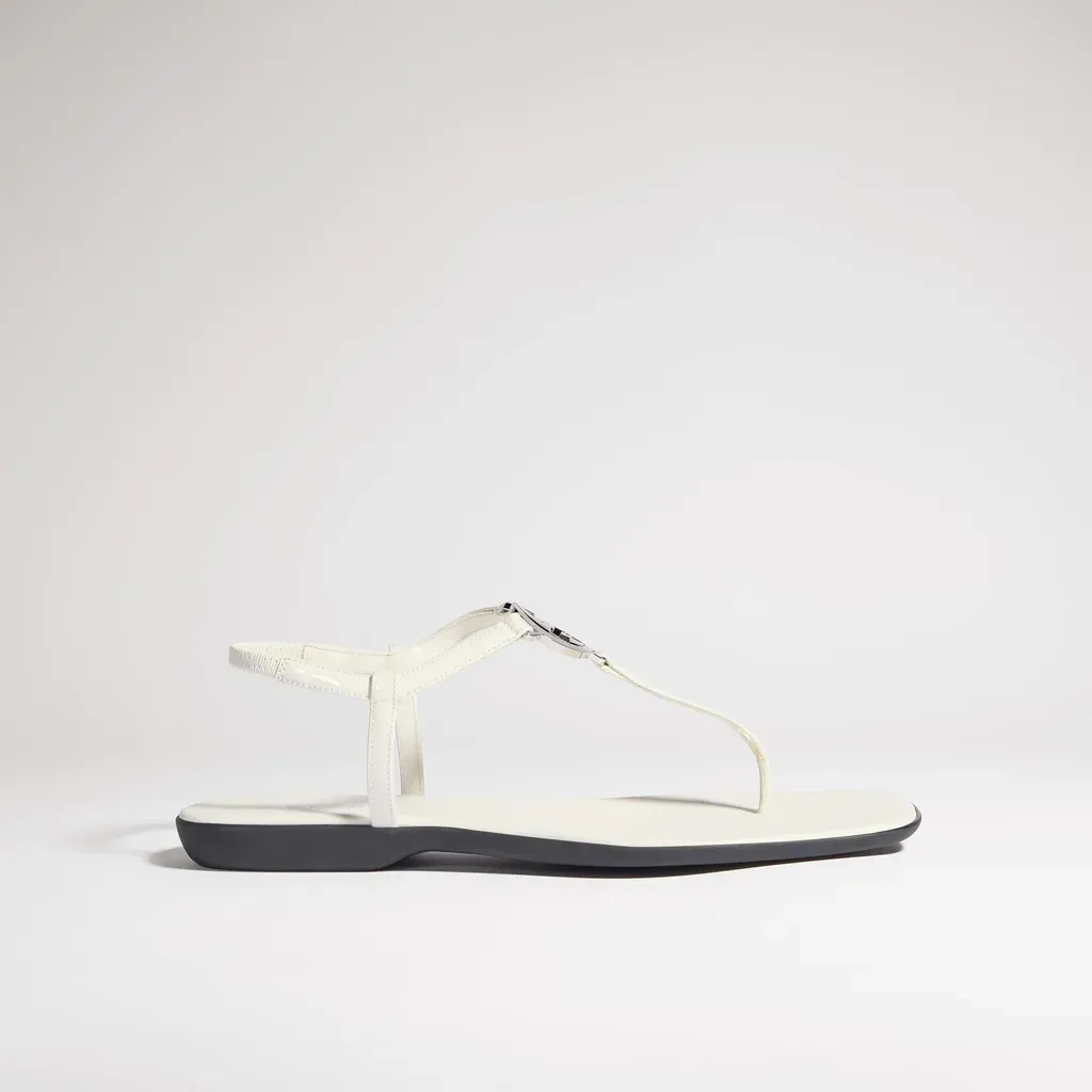 Thong Sandal With Interlocking G