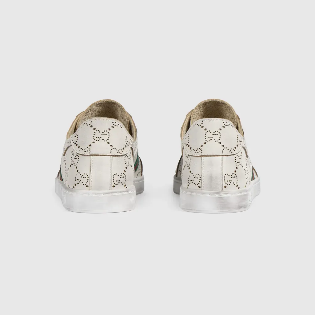 Stretch Low-Top Trainer