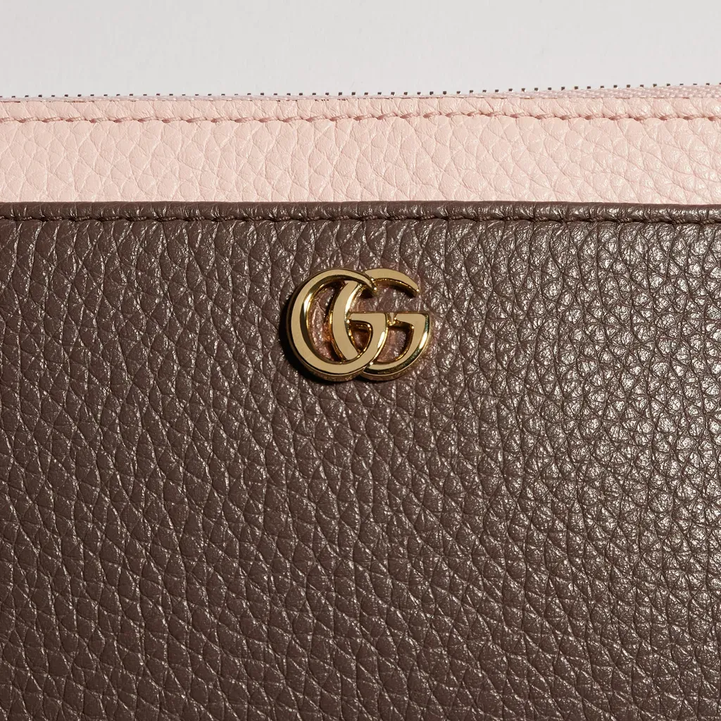 Bi-Color Gg Marmont Zip Key Pouch