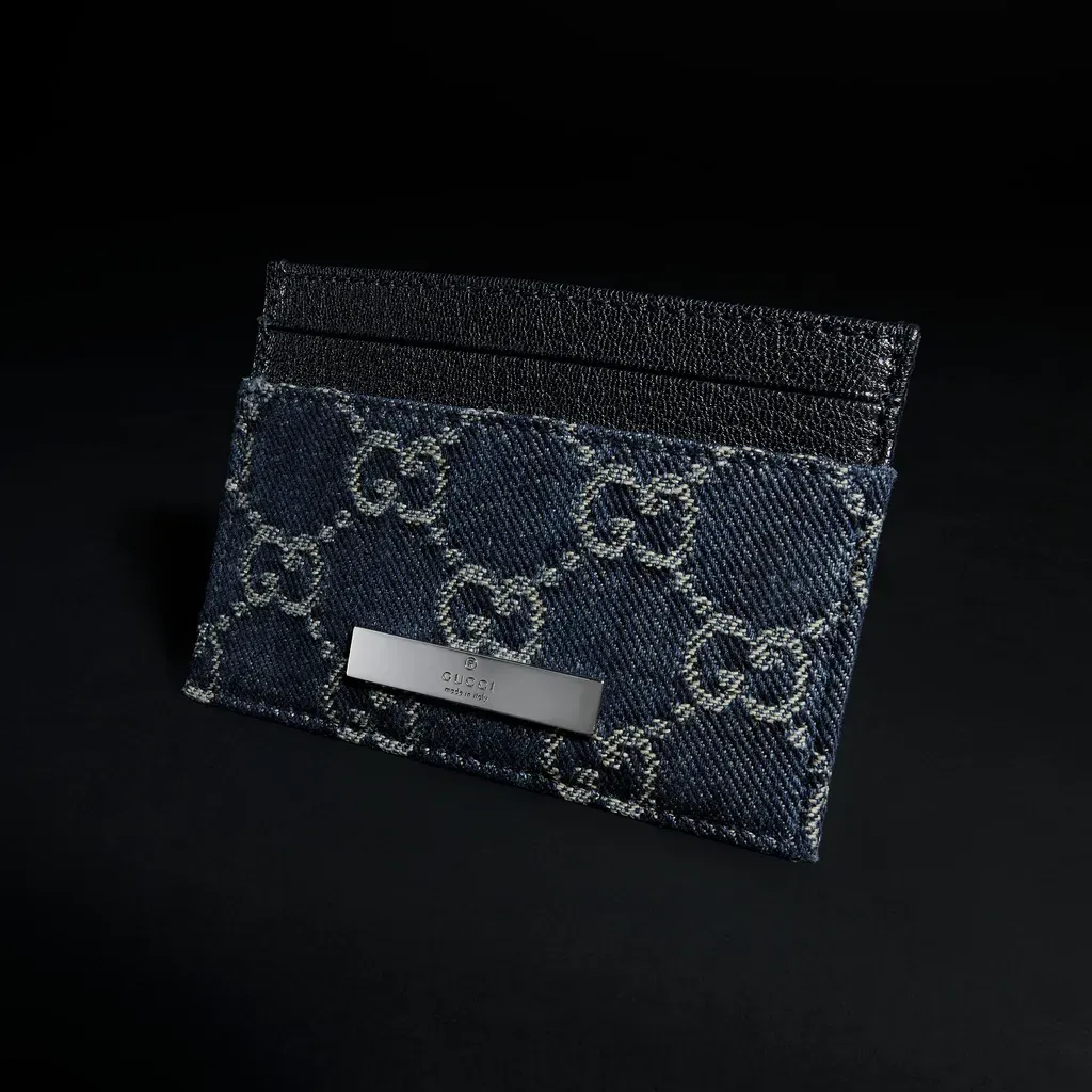 Card Case With Gucci Plaque