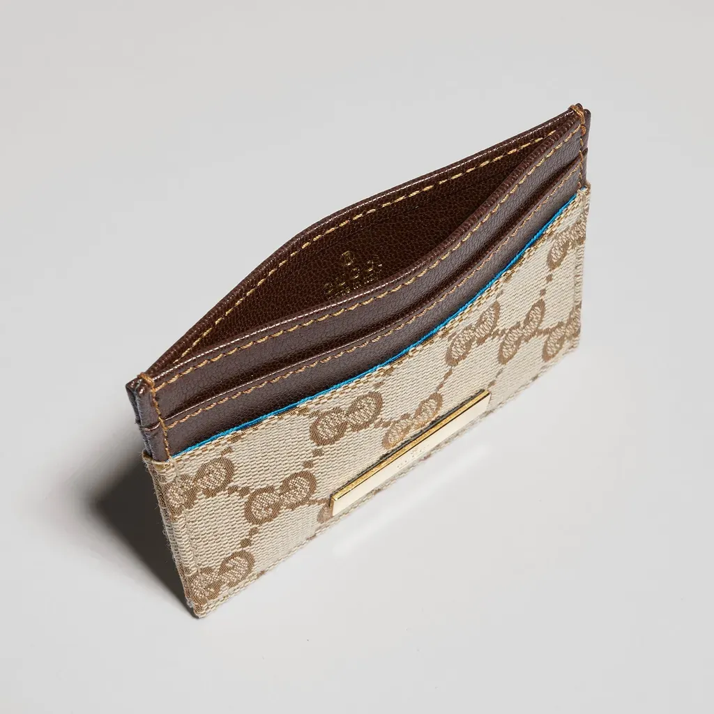 Card Case With Gucci Plaque