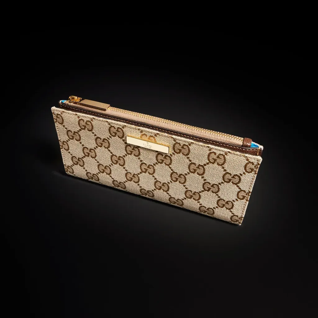 Long Wallet With Gucci Plaque