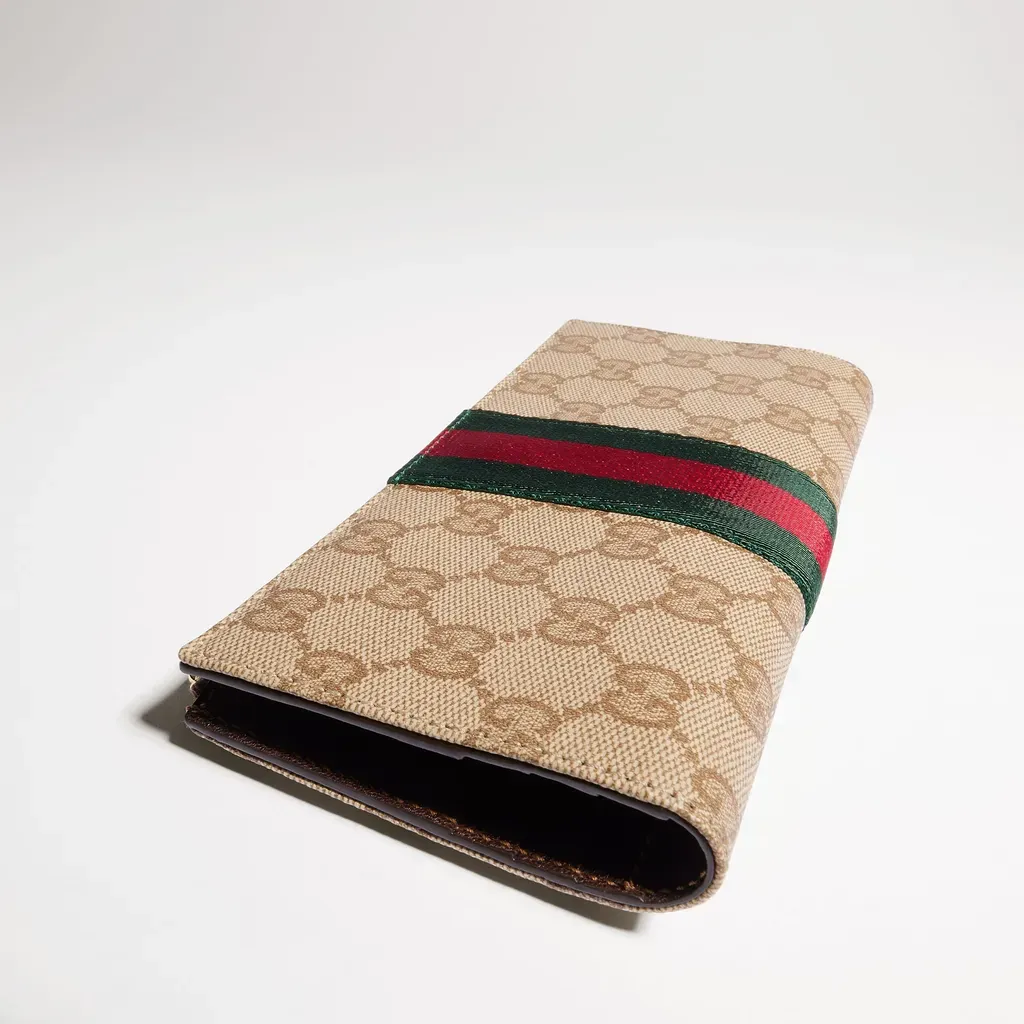 Long Wallet With Web