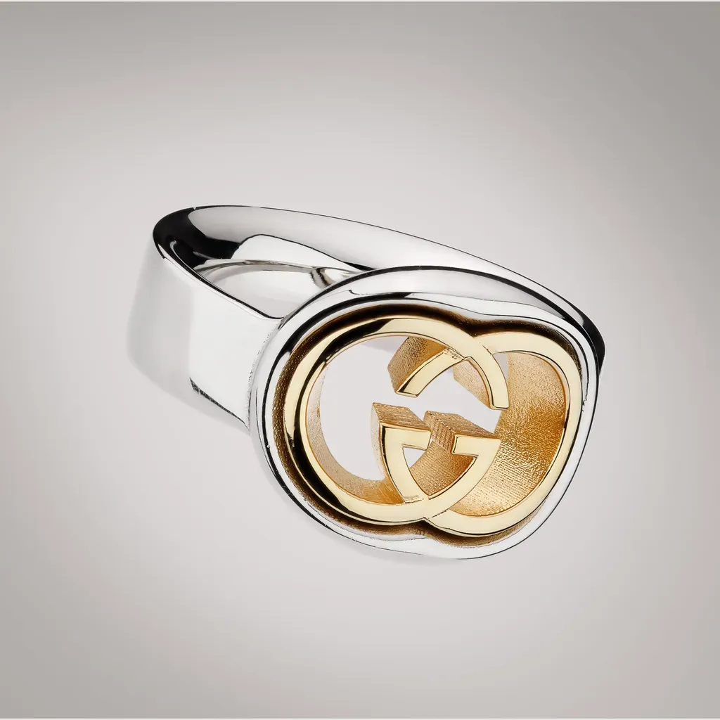 Gucci Interlocking Cut-Out Ring