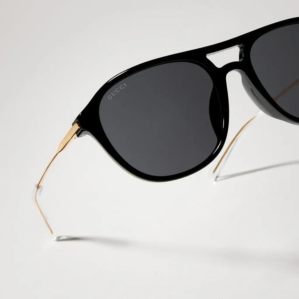 Low Nose Bridge Fit Navigator Sunglasses