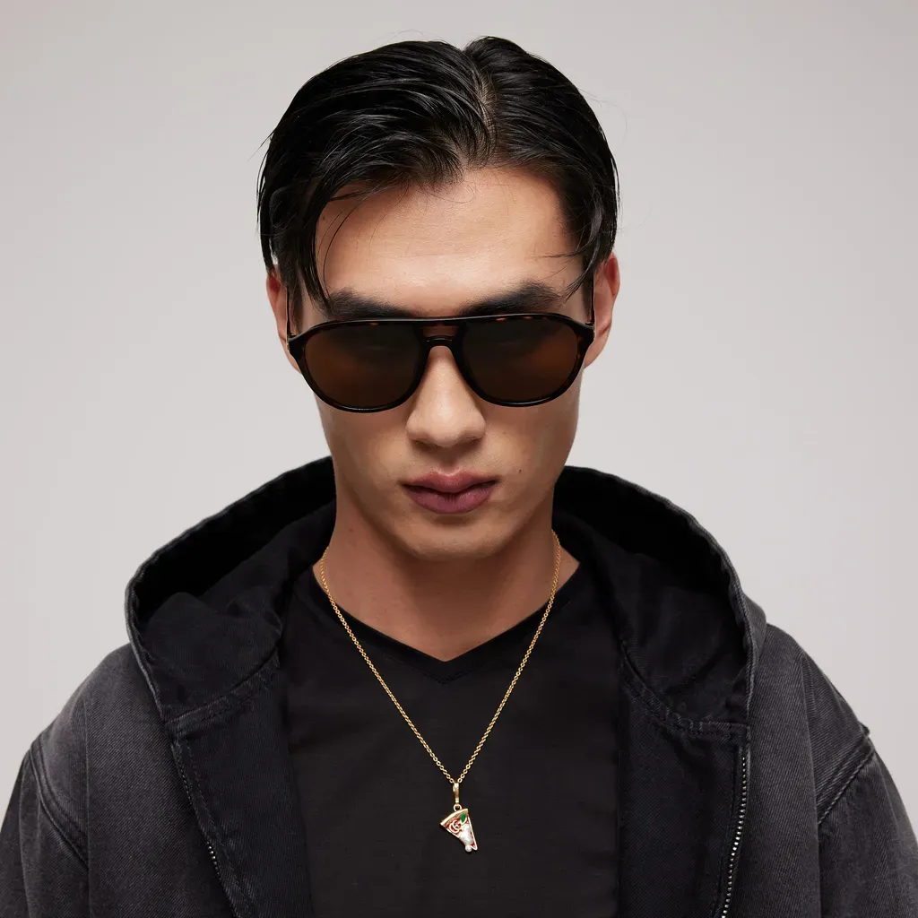 Low Nose Bridge Fit Navigator Sunglasses