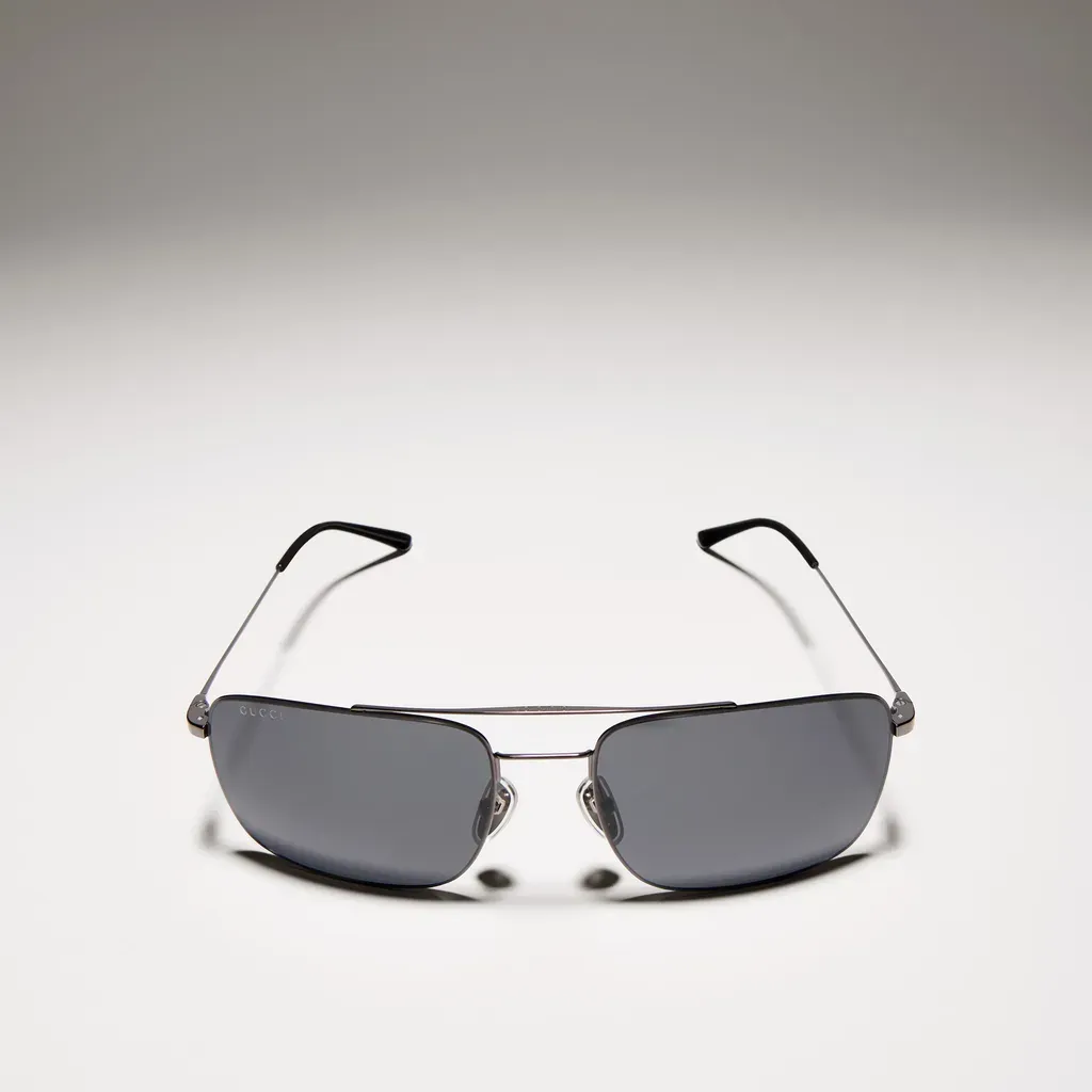 Low Nose Bridge Fit Navigator Sunglasses