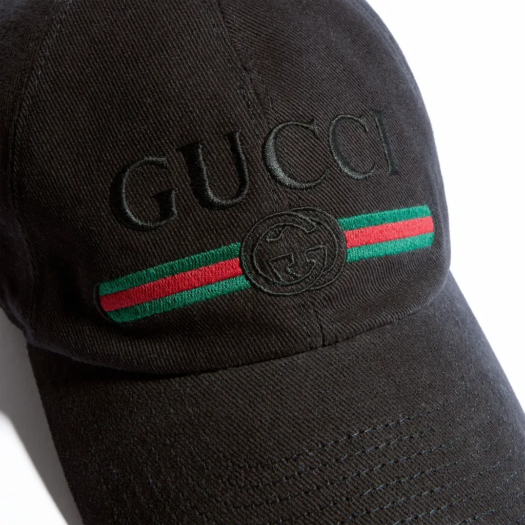 Cotton Baseball Hat With Embroidery