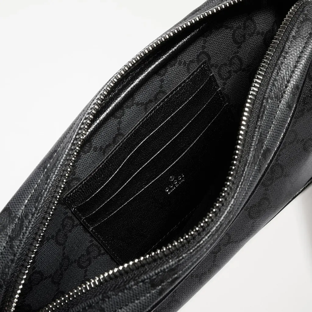 Gucci Essence Classic Mini Bag
