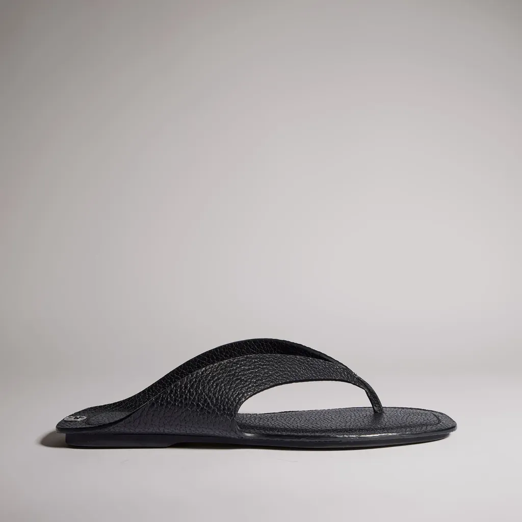 Thong Sandal With Interlocking G