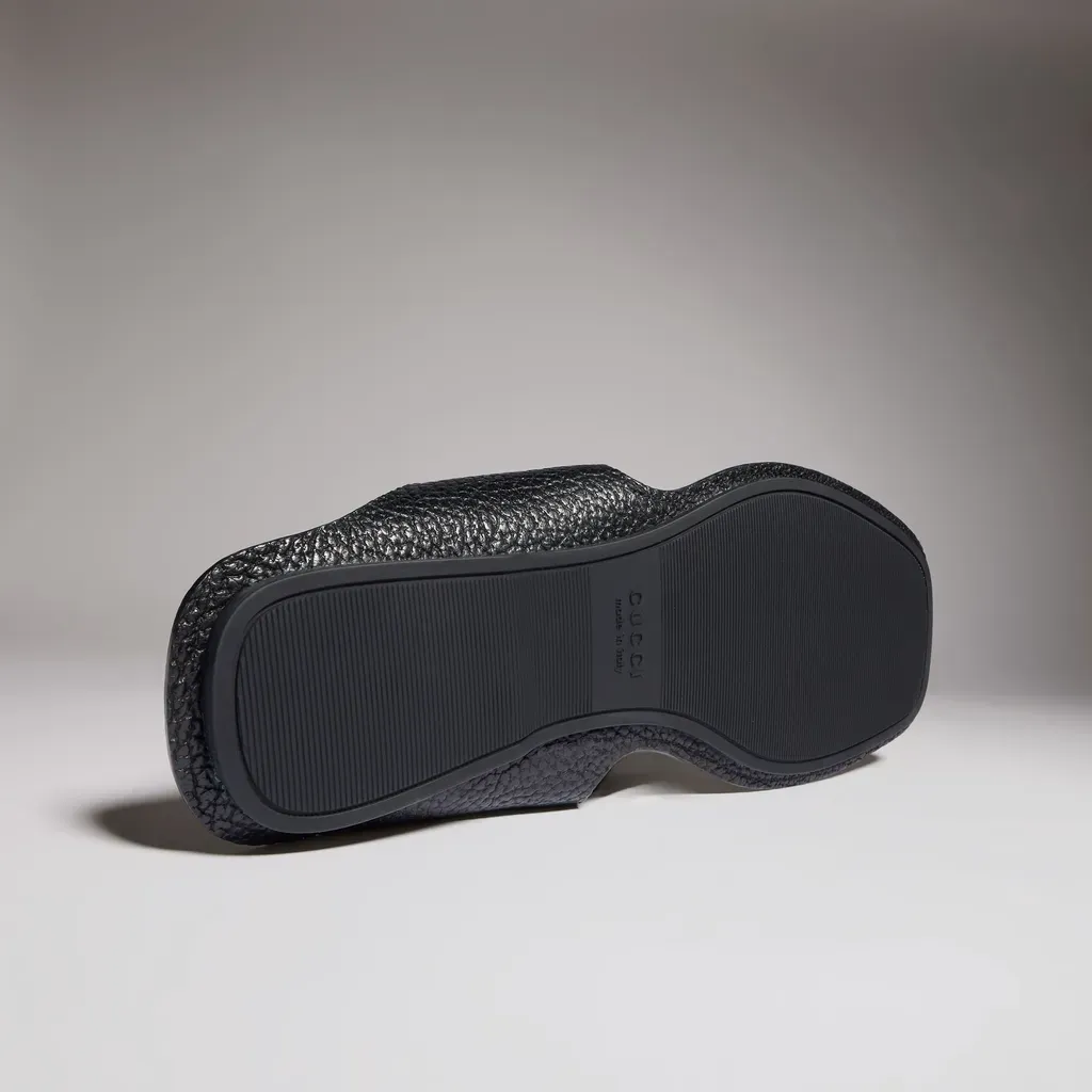 Thong Sandal With Interlocking G