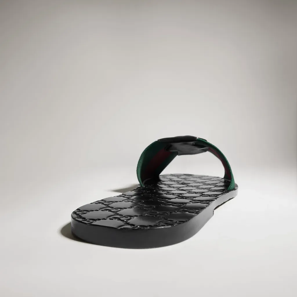 Riviera Slide Sandal