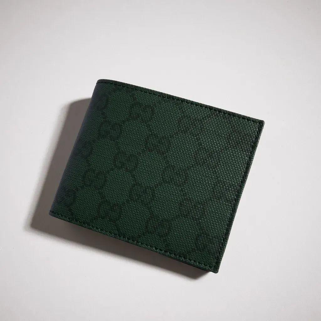 Gucci Essence Classic Bi-Fold Wallet