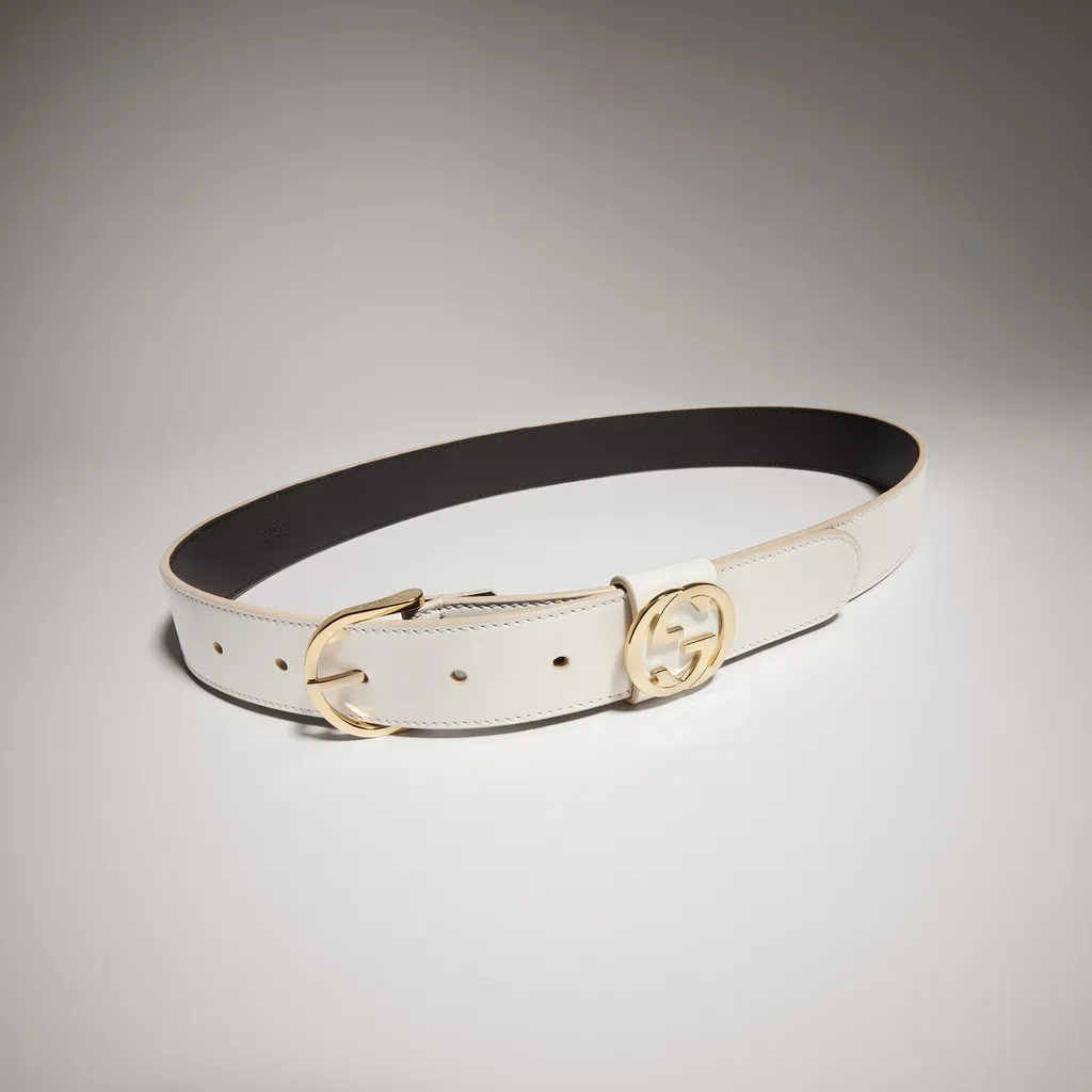 Belt With Round Buckle