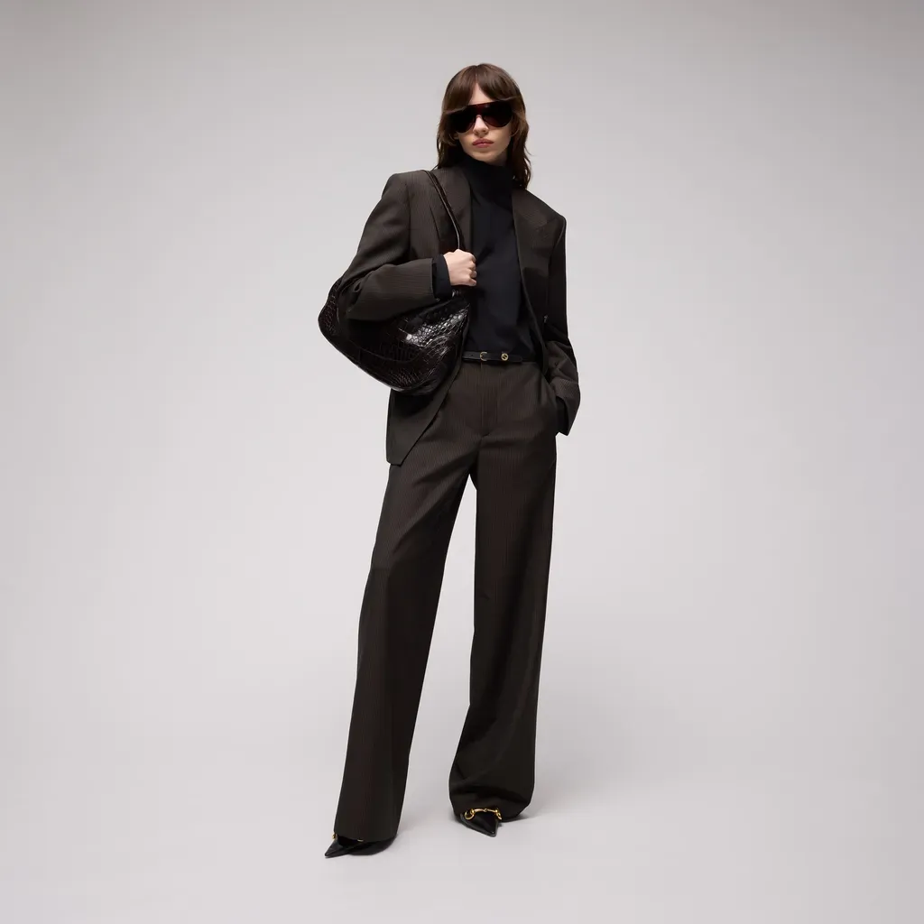 Thin Belt With Round Buckle