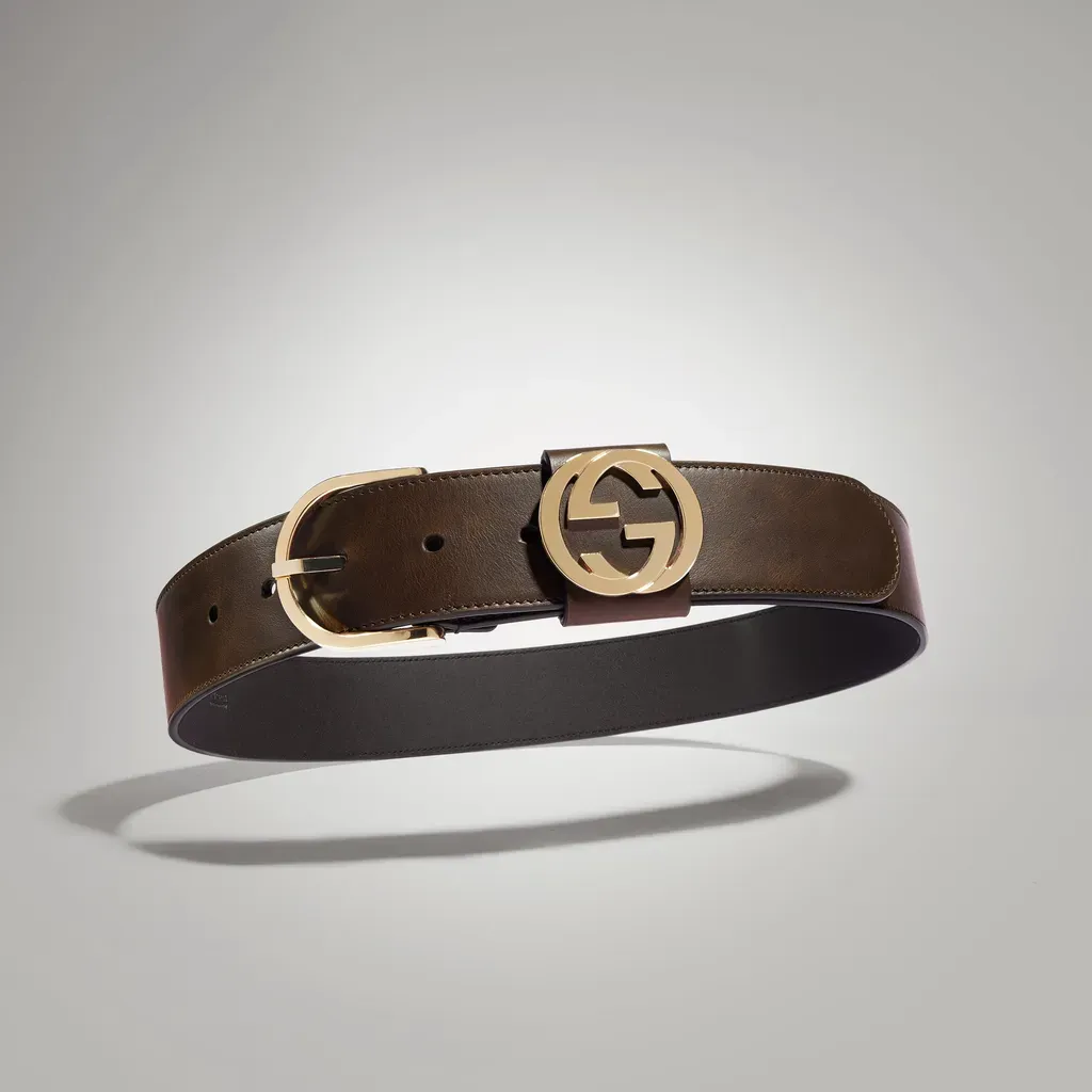 Wide Belt With Round Buckle