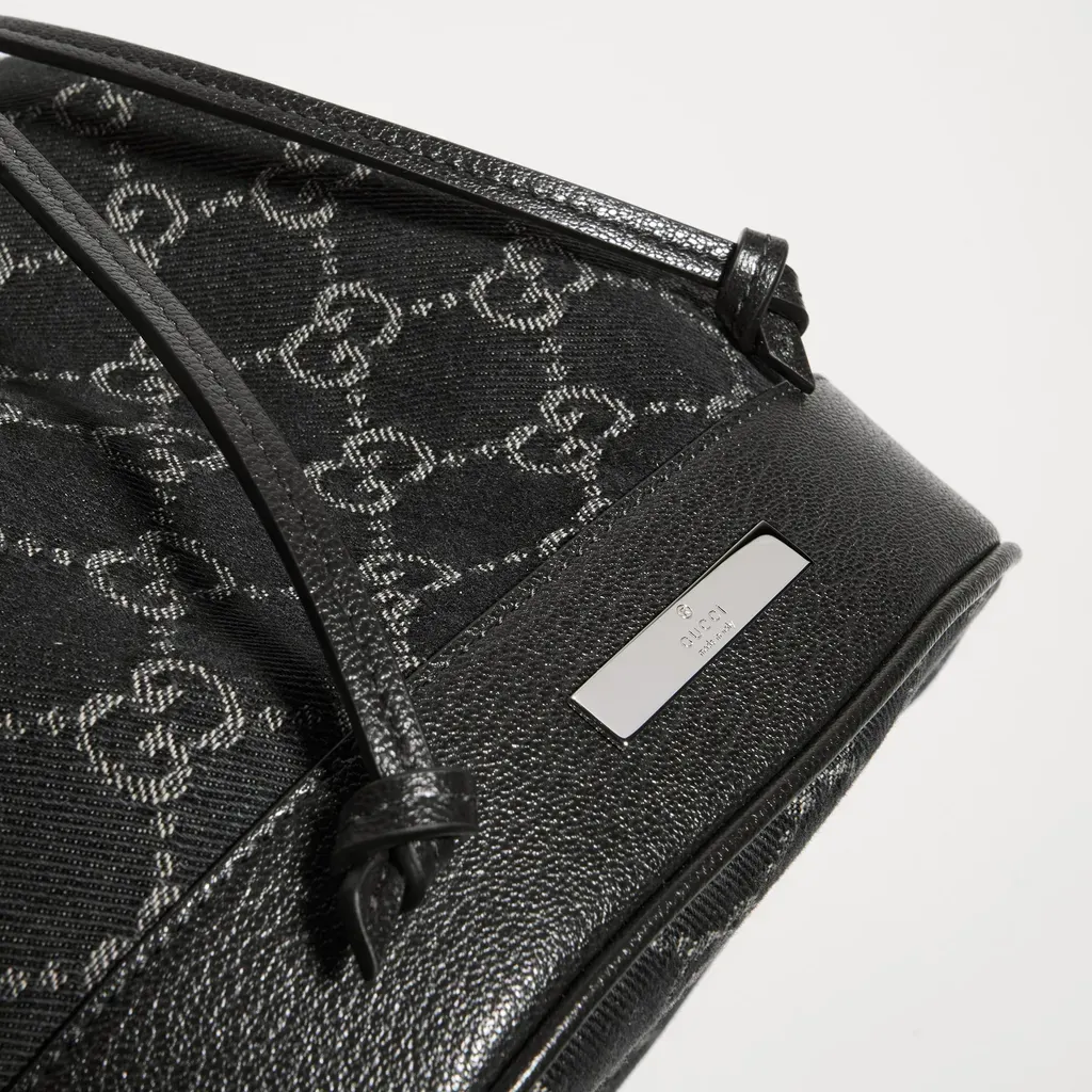 Gucci Venice Small Bucket Bag