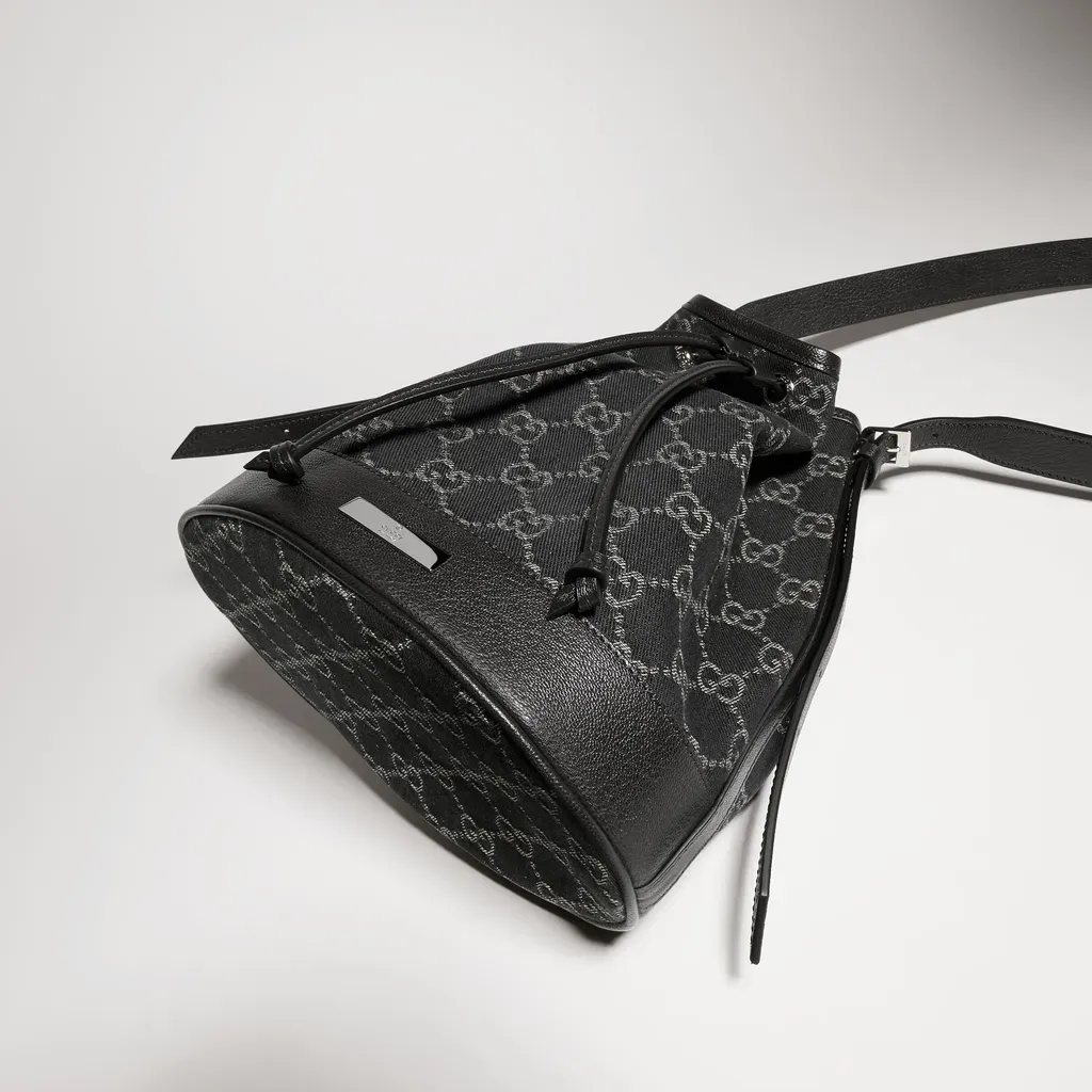 Gucci Venice Small Bucket Bag
