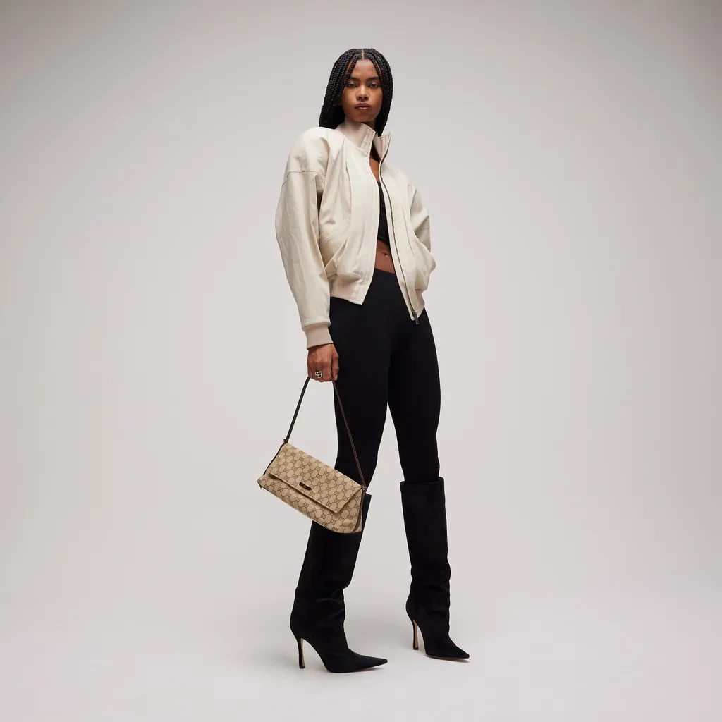 Madison Medium Shoulder Bag
