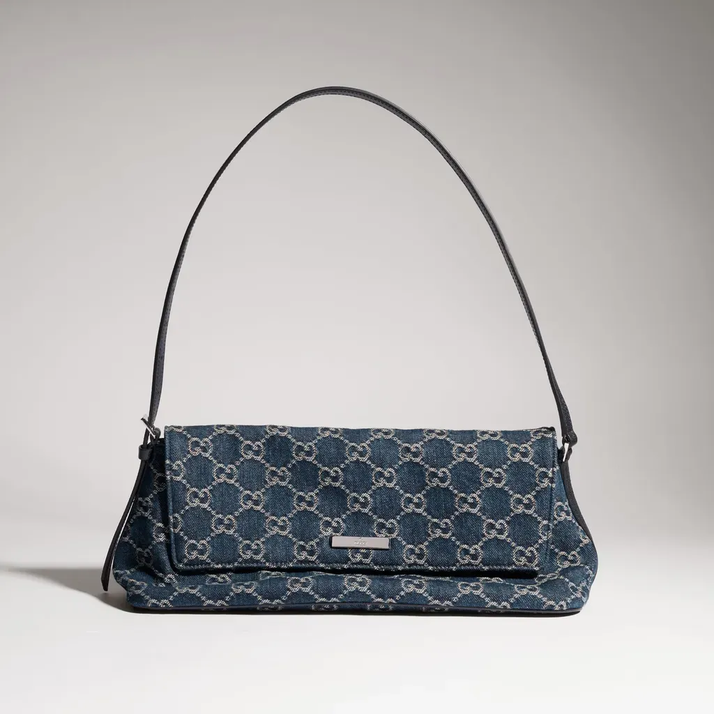 Madison Medium Shoulder Bag