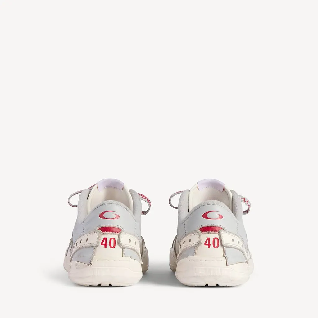Hamptons Medium Worn-Out Sneaker