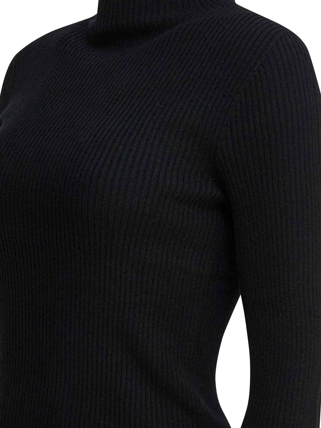 R2 W Knitwear