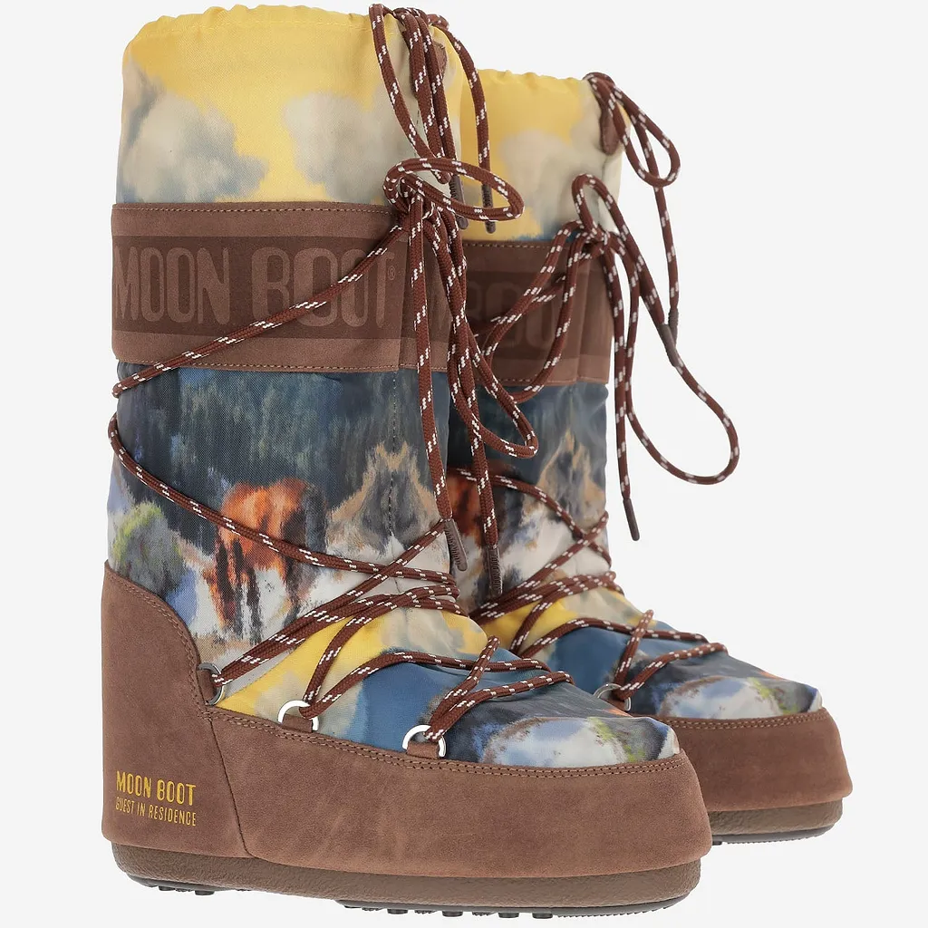 Icon Boots With Landscape Print