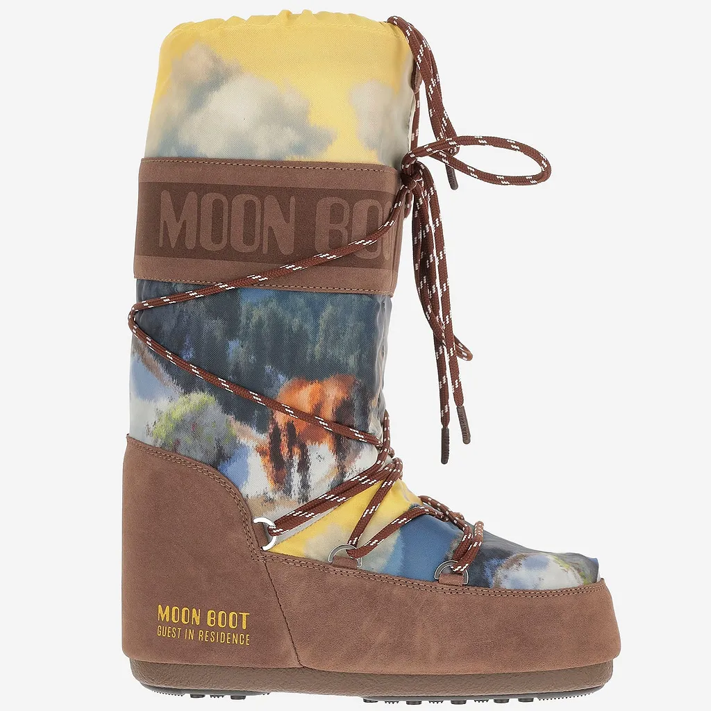 Icon Boots With Landscape Print