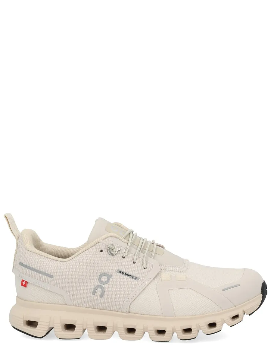 On Sneaker Cloud 6