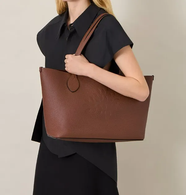 Mulberry Tree Tote