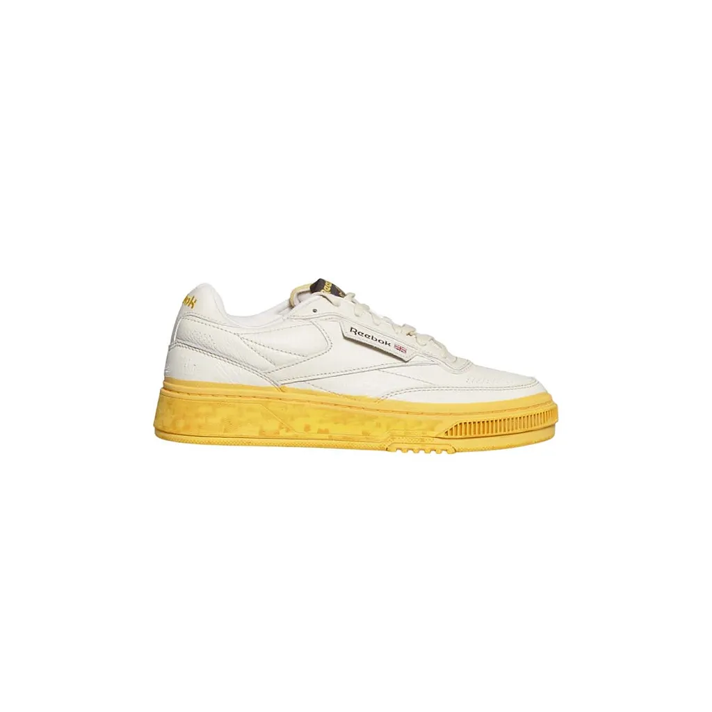 Reebok Sneakers