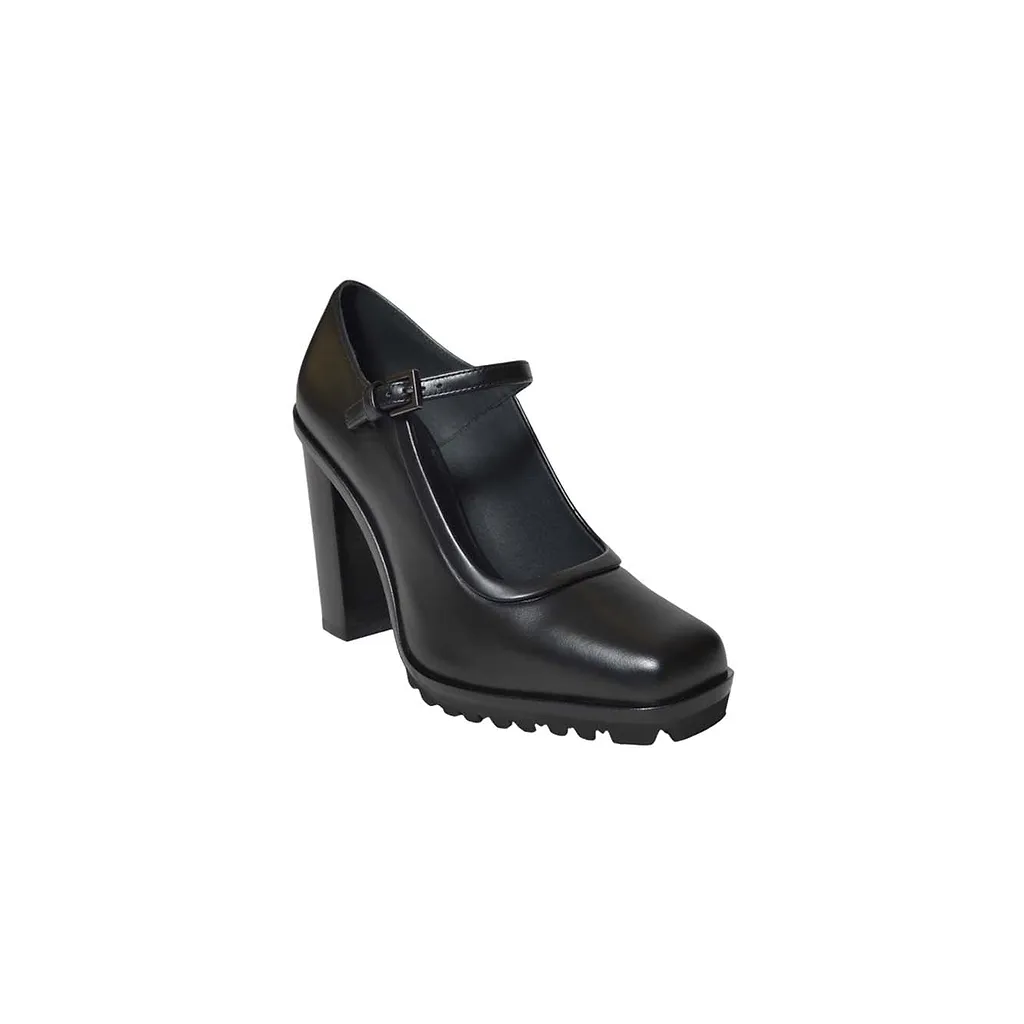 Max Mara With Heel