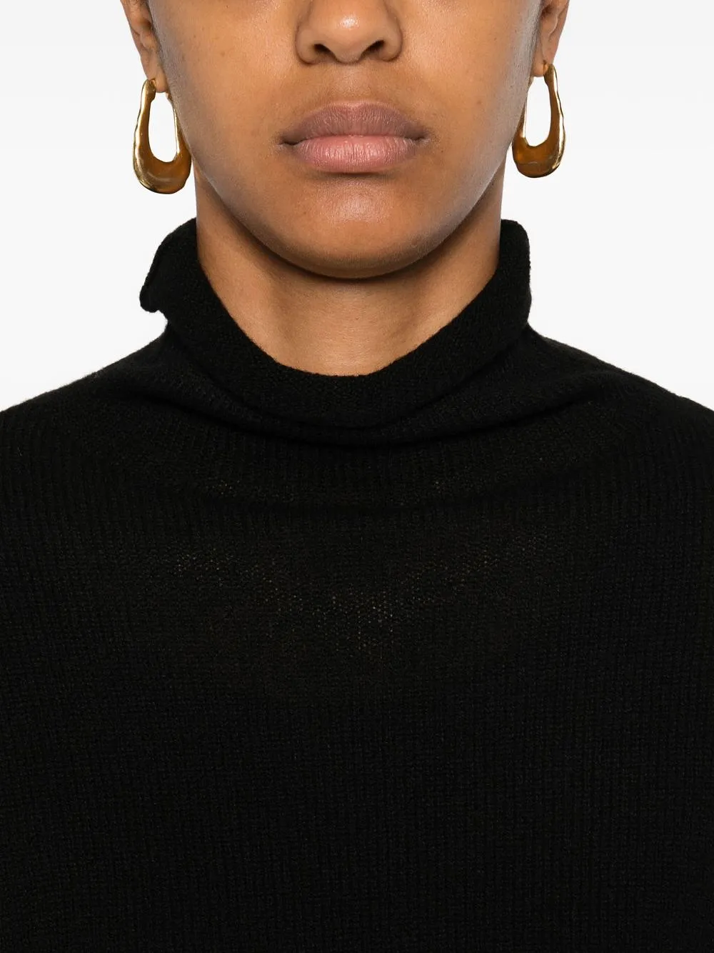 Beyou Cashmere Turtle Neck Sweater